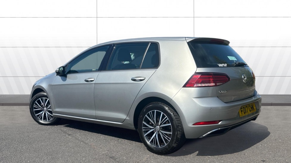 Volkswagen Golf 1.4 TSI SE [Nav] 5dr Petrol Hatchback - Image 2