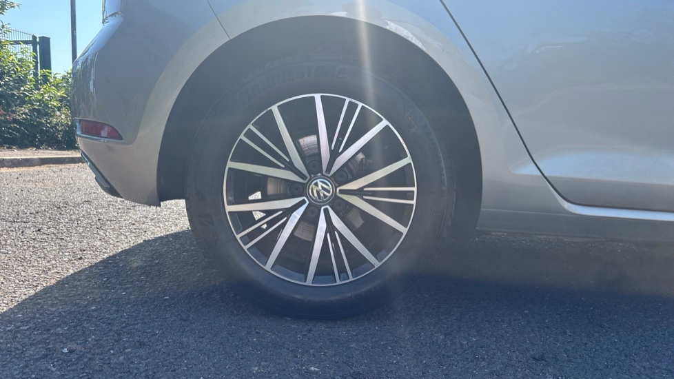 Volkswagen Golf 1.4 TSI SE [Nav] 5dr Petrol Hatchback - Image 7