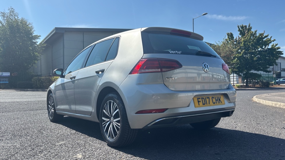 Volkswagen Golf 1.4 TSI SE [Nav] 5dr Petrol Hatchback - Image 23