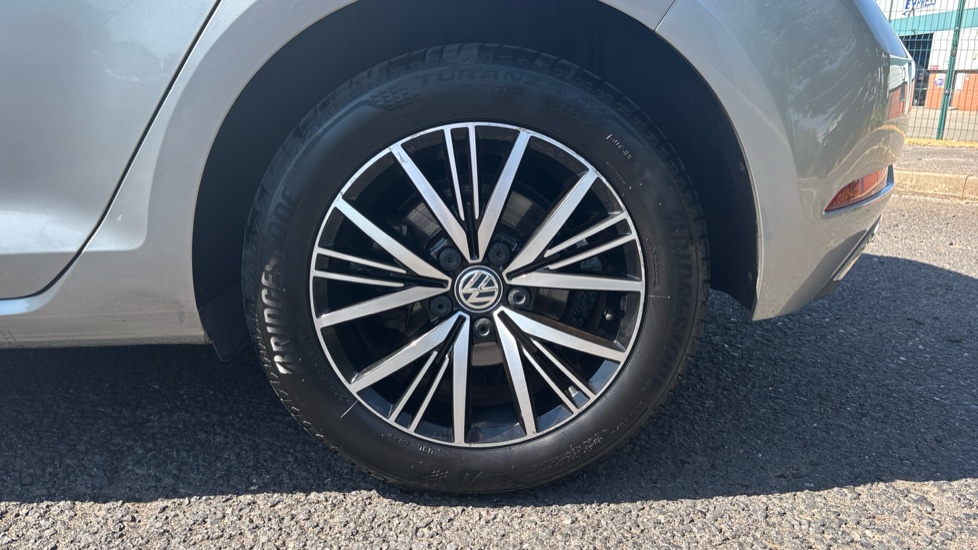 Volkswagen Golf 1.4 TSI SE [Nav] 5dr Petrol Hatchback - Image 56