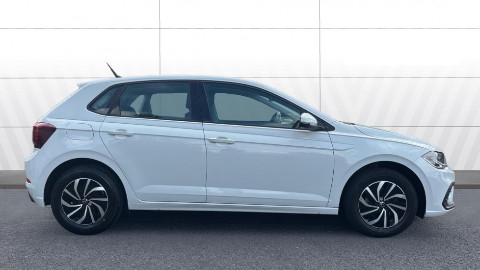 Volkswagen Polo 1.0 TSI Life 5dr Petrol Hatchback - Image 5