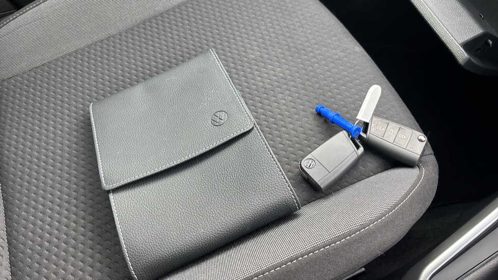 Volkswagen Polo 1.0 TSI Life 5dr Petrol Hatchback - Image 19
