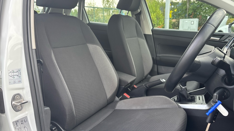 Volkswagen Polo 1.0 TSI Life 5dr Petrol Hatchback - Image 29