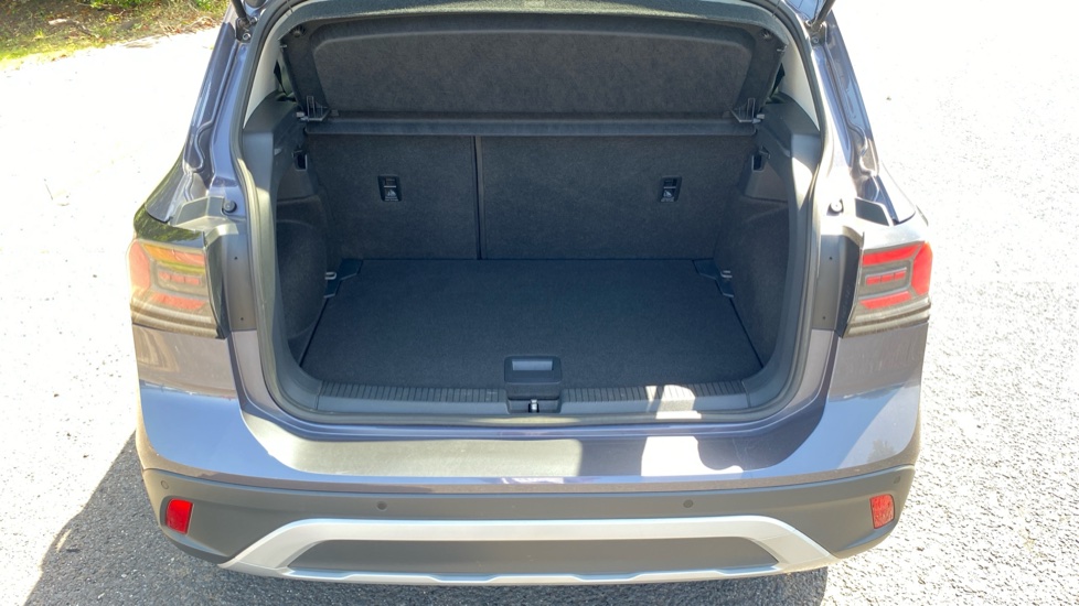 Volkswagen T-Cross 1.0 TSI 115 Match 5dr Petrol Estate - Image 4