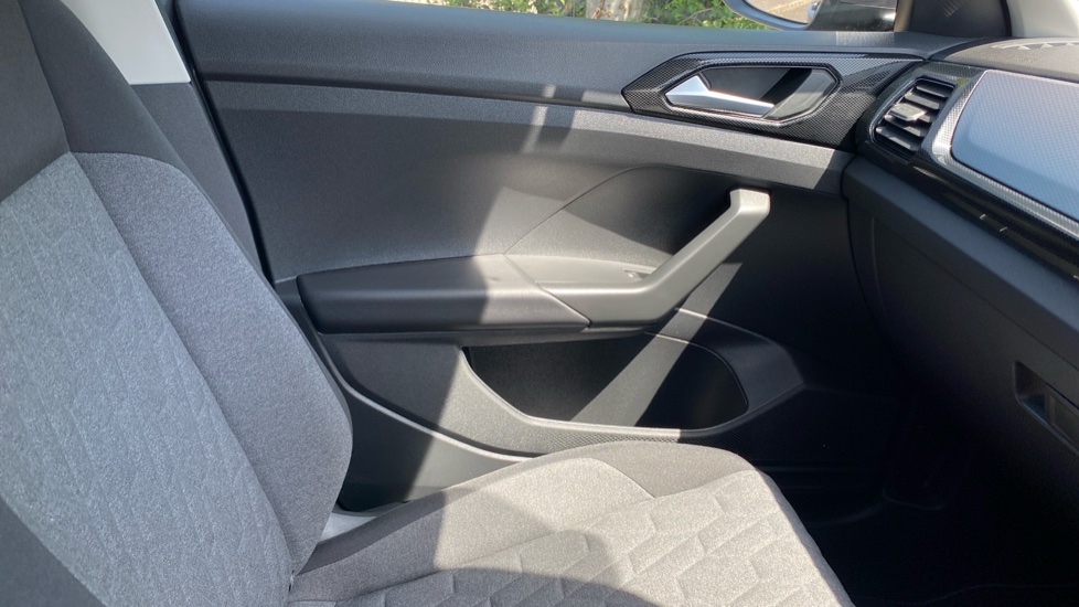Volkswagen T-Cross 1.0 TSI 115 Match 5dr Petrol Estate - Image 60