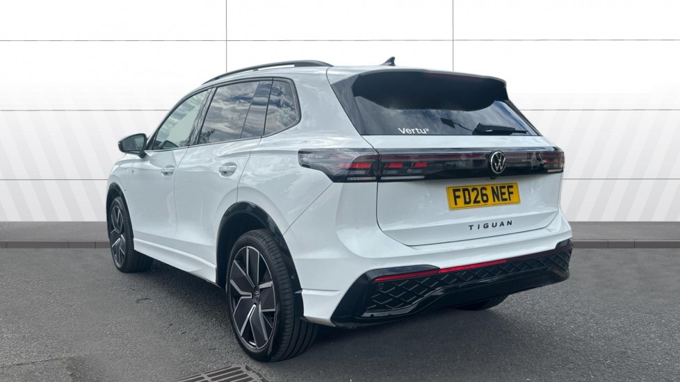 Volkswagen Tiguan 1.5 TSI 272 eHybrid R-Line 5dr DSG Estate - Image 2
