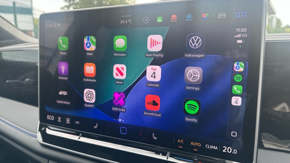 Volkswagen Tiguan 1.5 TSI 272 eHybrid R-Line 5dr DSG Estate - Image 26