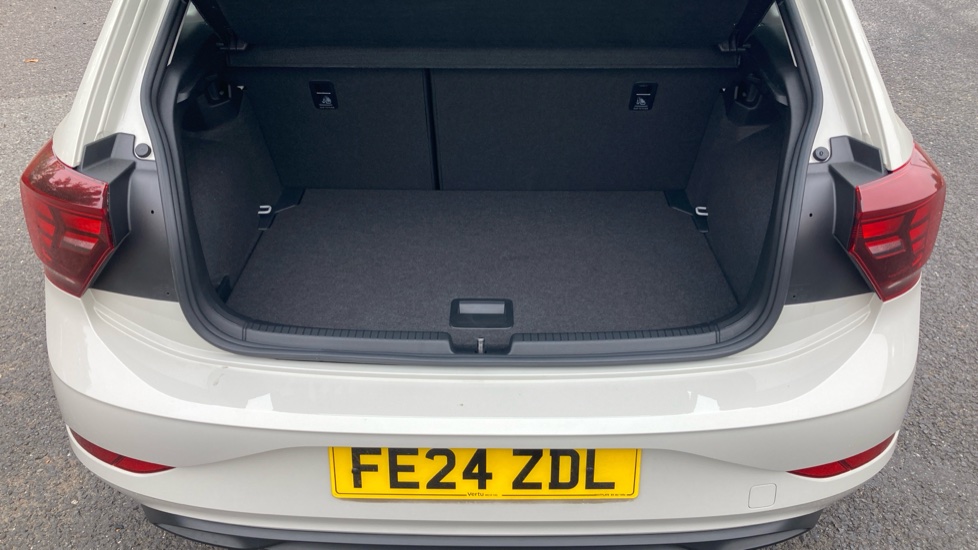 Volkswagen Polo 1.0 TSI Life 5dr Petrol Hatchback - Image 4