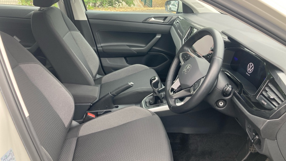 Volkswagen Polo 1.0 TSI Life 5dr Petrol Hatchback - Image 25