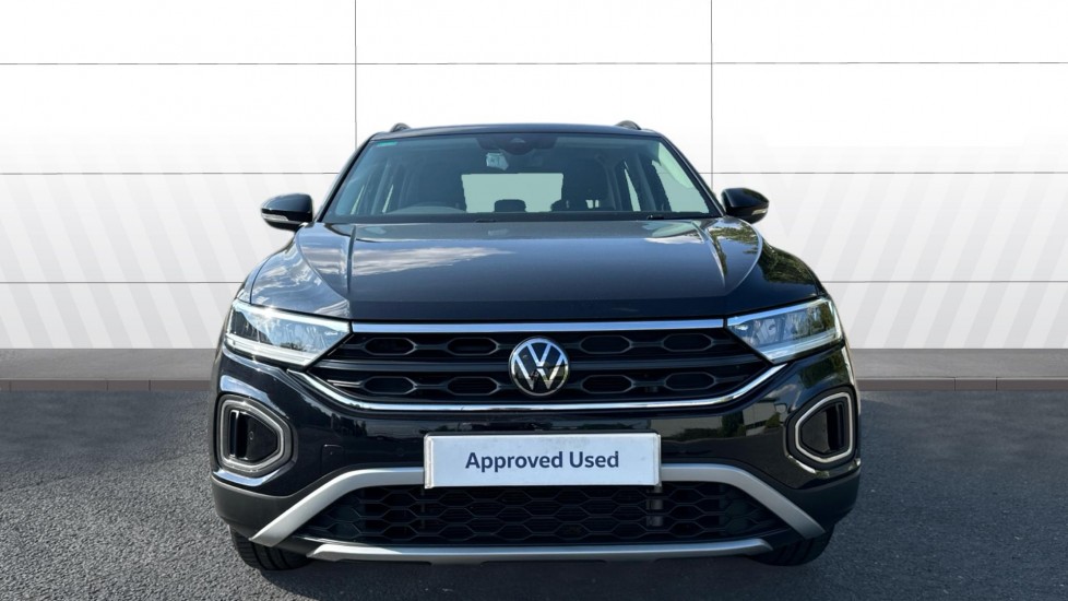 Volkswagen T-Roc 1.0 TSI Life 5dr Petrol Hatchback - Image 3