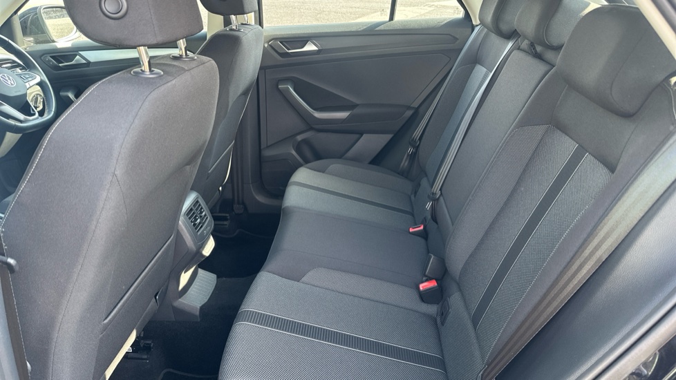 Volkswagen T-Roc 1.0 TSI Life 5dr Petrol Hatchback - Image 16