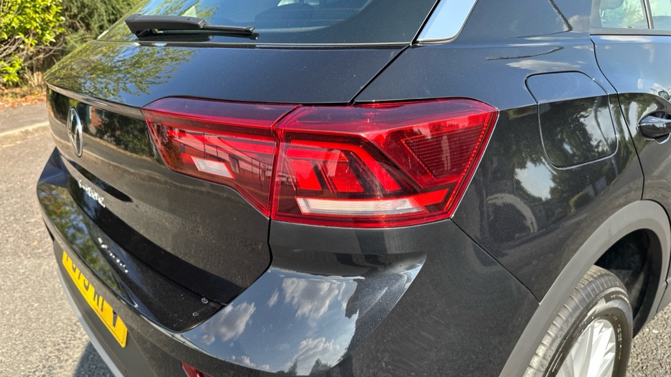 Volkswagen T-Roc 1.0 TSI Life 5dr Petrol Hatchback - Image 41