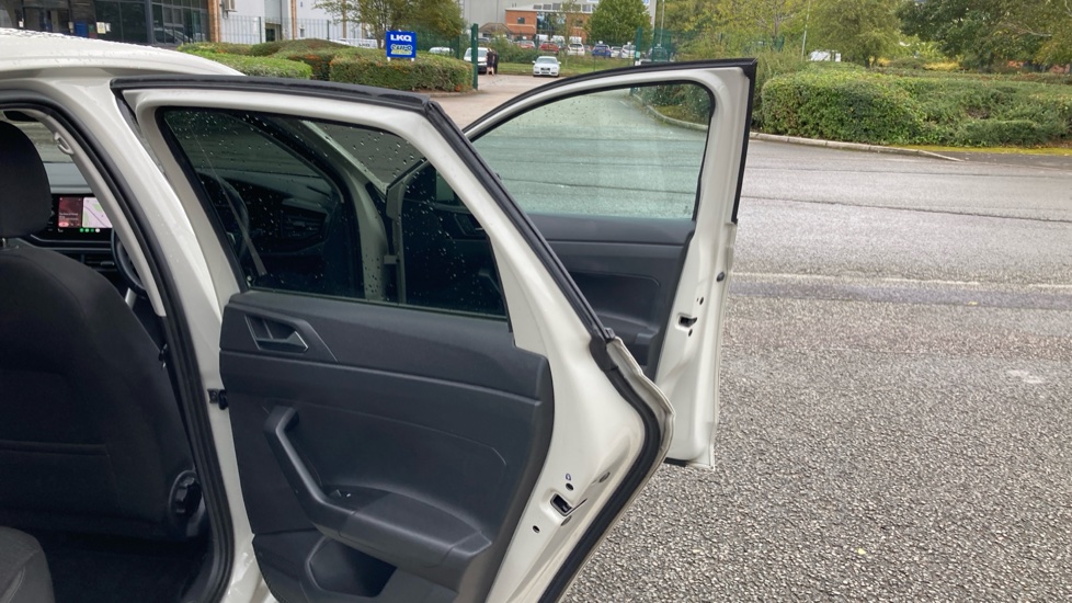 Volkswagen Polo 1.0 TSI Match 5dr Petrol Hatchback - Image 44