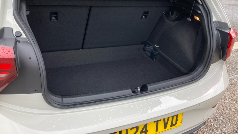 Volkswagen Polo 1.0 TSI Match 5dr Petrol Hatchback - Image 48