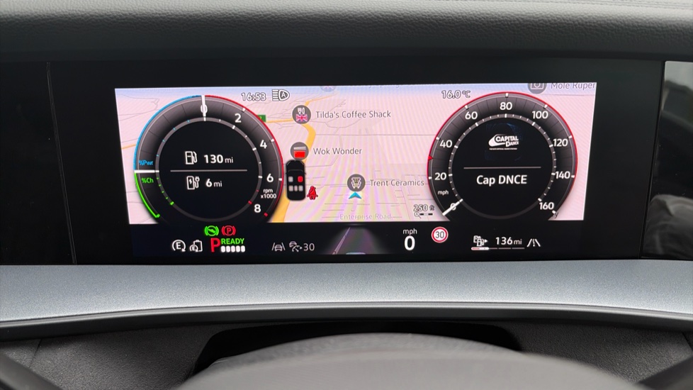 Volkswagen Tayron 1.5 TSI eHybrid R-Line 5dr DSG6 Estate - Image 28
