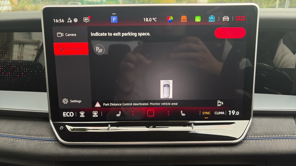 Volkswagen Tayron 1.5 TSI eHybrid R-Line 5dr DSG6 Estate - Image 51