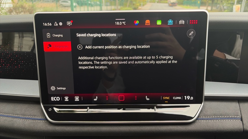 Volkswagen Tayron 1.5 TSI eHybrid R-Line 5dr DSG6 Estate - Image 54