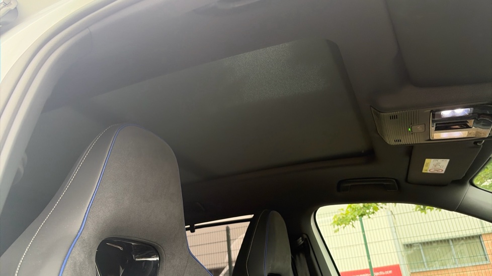 Volkswagen Tayron 1.5 TSI eHybrid R-Line 5dr DSG6 Estate - Image 70