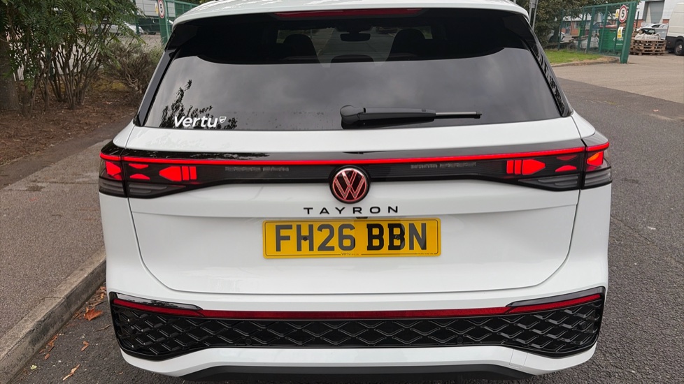 Volkswagen Tayron 1.5 TSI eHybrid R-Line 5dr DSG6 Estate - Image 79