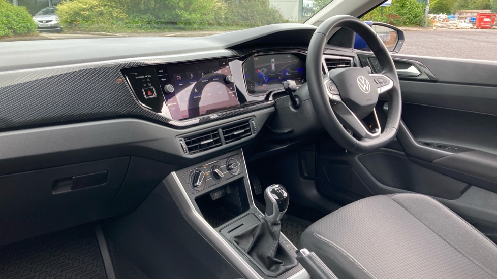 Volkswagen Polo 1.0 TSI Life 5dr Petrol Hatchback - Image 9