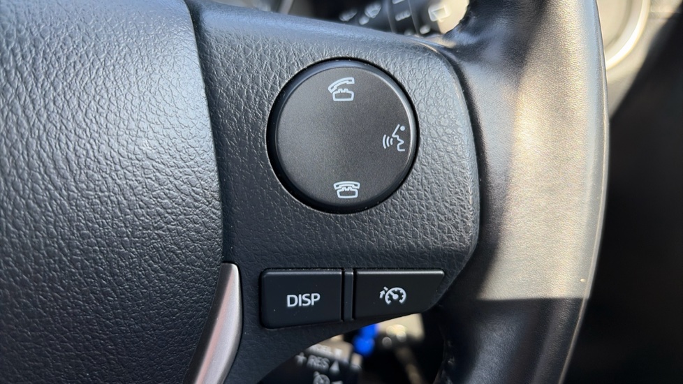 Toyota Auris 1.6 V-Matic Icon+ 5dr Multidrive S Petrol Hatchback - Image 22