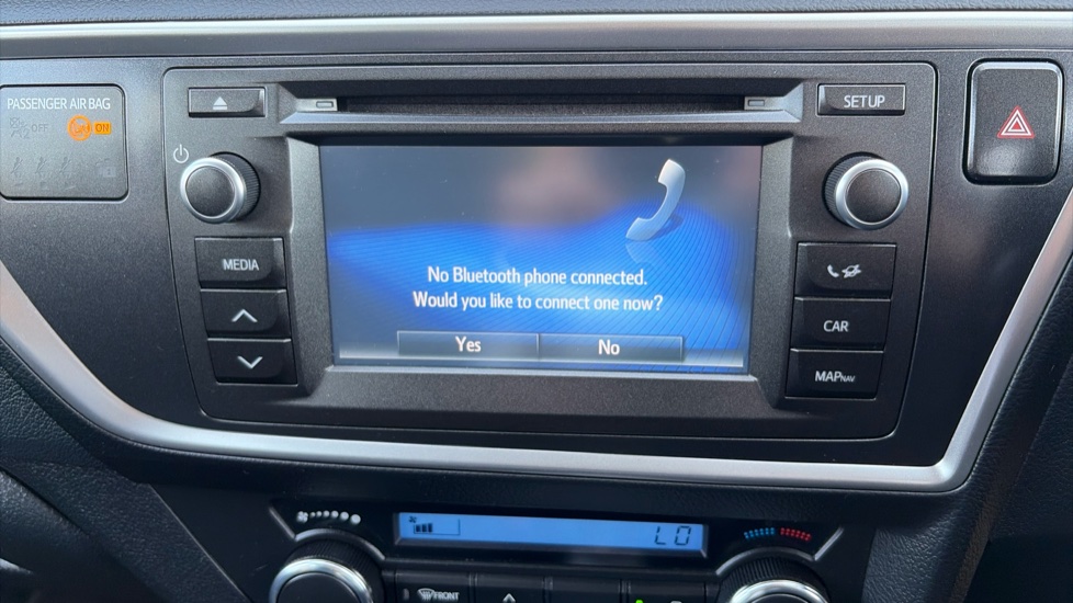 Toyota Auris 1.6 V-Matic Icon+ 5dr Multidrive S Petrol Hatchback - Image 36