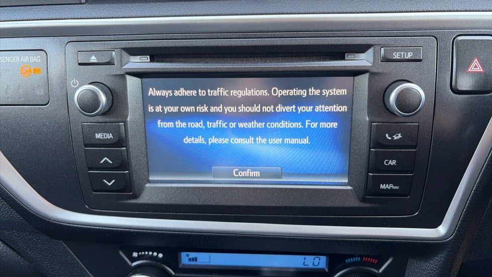 Toyota Auris 1.6 V-Matic Icon+ 5dr Multidrive S Petrol Hatchback - Image 38