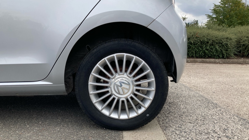 Volkswagen Up 1.0 High Up 5dr Petrol Hatchback - Image 7