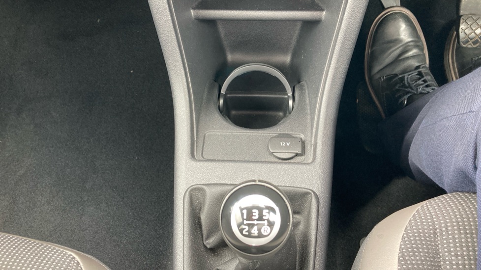 Volkswagen Up 1.0 High Up 5dr Petrol Hatchback - Image 22