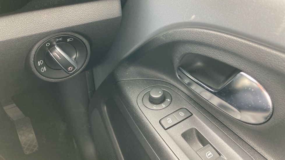Volkswagen Up 1.0 High Up 5dr Petrol Hatchback - Image 31