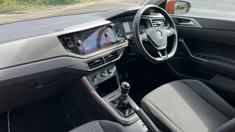 Volkswagen Polo 1.0 SE 5dr Petrol Hatchback - Image 9