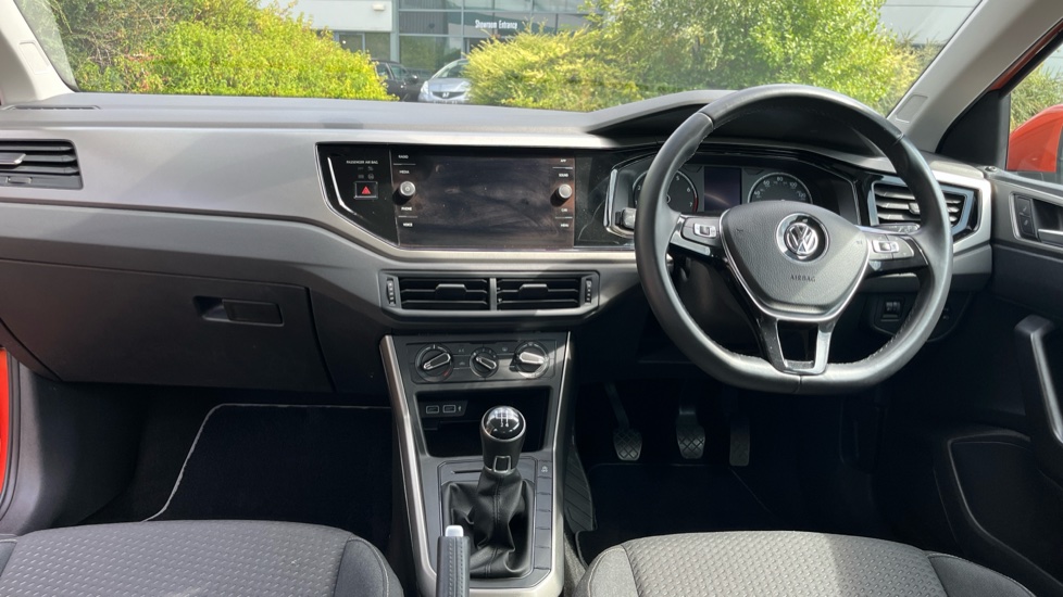 Volkswagen Polo 1.0 SE 5dr Petrol Hatchback - Image 10