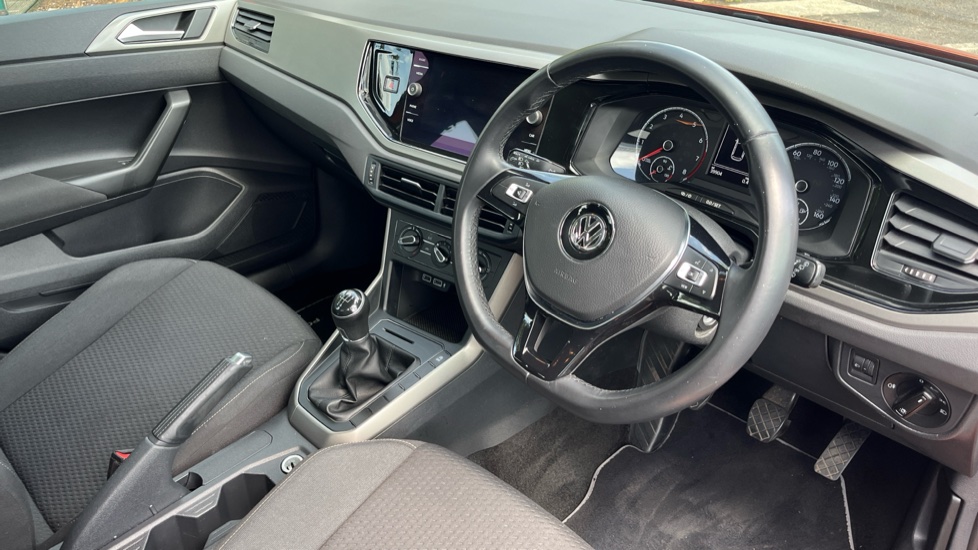 Volkswagen Polo 1.0 SE 5dr Petrol Hatchback - Image 11