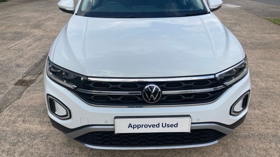 Volkswagen T-Roc 1.5 TSI Style 5dr Petrol Hatchback - Image 8