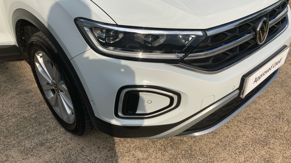 Volkswagen T-Roc 1.5 TSI Style 5dr Petrol Hatchback - Image 28