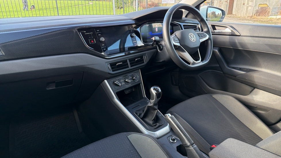 Volkswagen Polo 1.0 TSI Life 5dr Petrol Hatchback - Image 9
