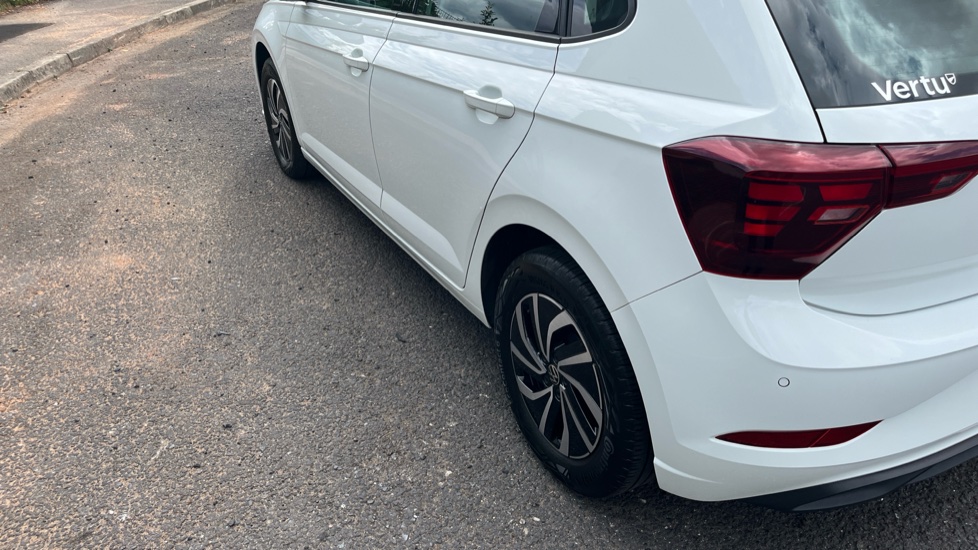Volkswagen Polo 1.0 TSI Life 5dr Petrol Hatchback - Image 37