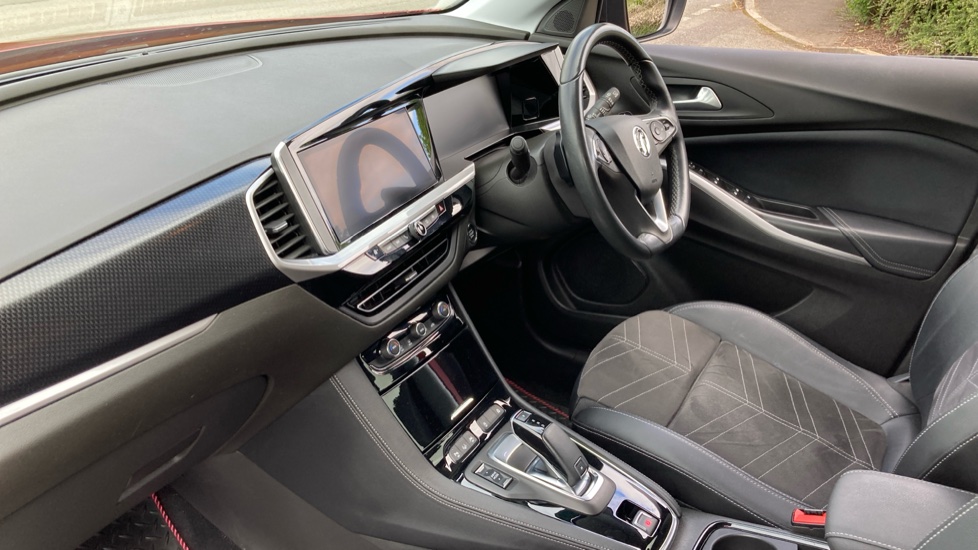 Vauxhall Grandland 1.2 Turbo Ultimate 5dr Auto Petrol Hatchback - Image 9