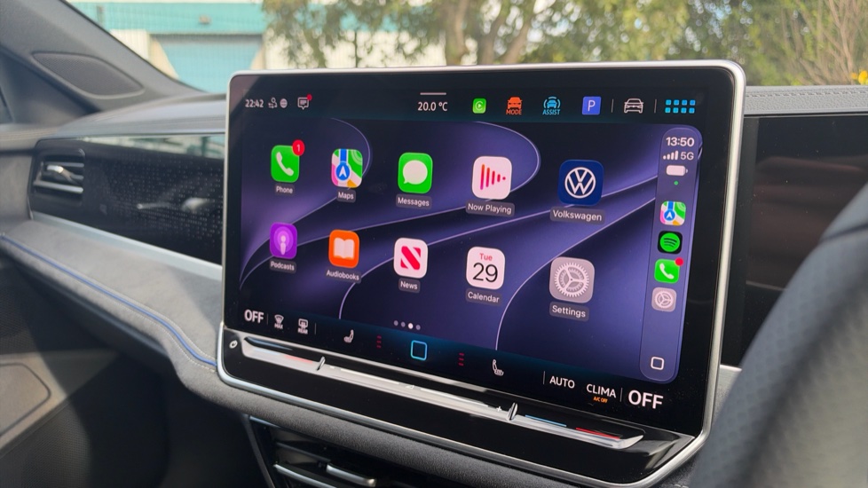 Volkswagen Passat 1.5 TSI eHybrid R-Line 5dr DSG Estate - Image 31