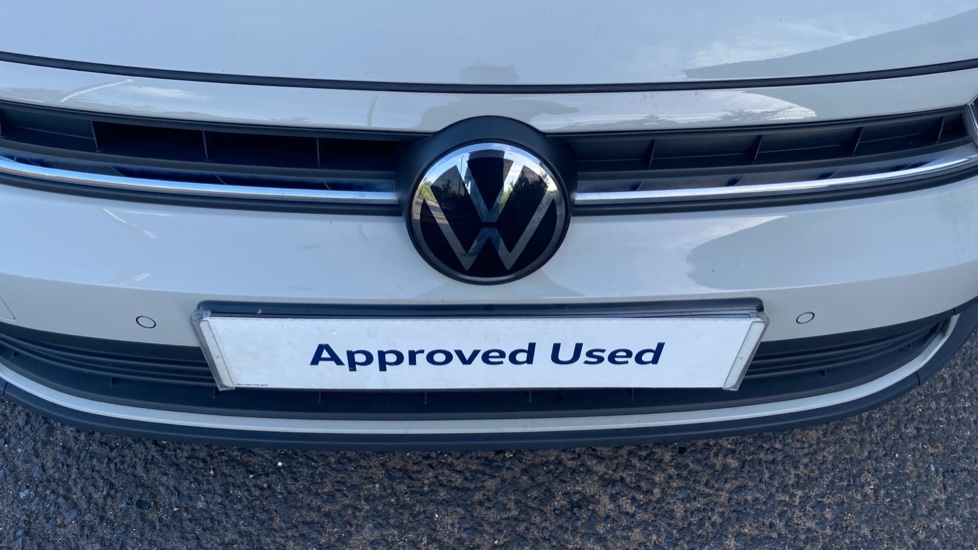 Volkswagen Polo 1.0 TSI Life 5dr Petrol Hatchback - Image 58