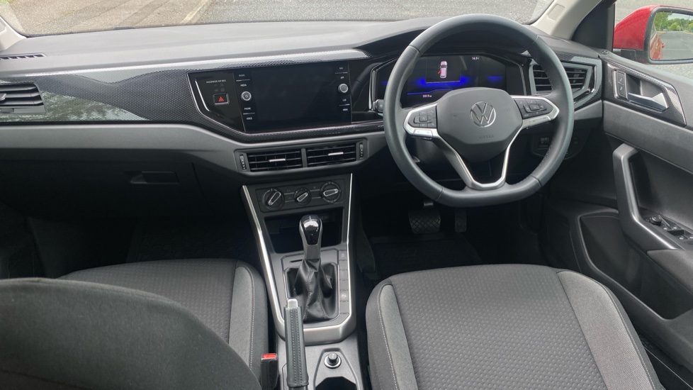Volkswagen Polo 1.0 TSI Life 5dr DSG Petrol Hatchback - Image 10