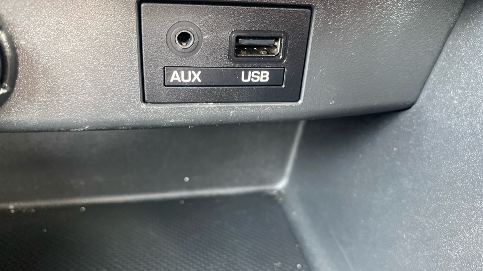 Hyundai i10 1.2 SE 5dr Petrol Hatchback - Image 24
