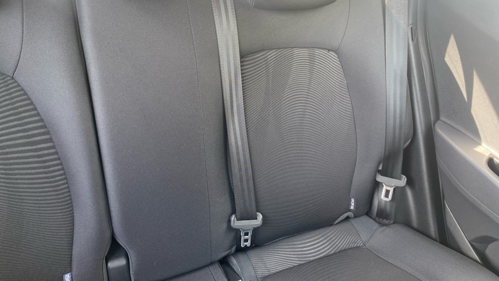 Hyundai i10 1.2 SE 5dr Petrol Hatchback - Image 60