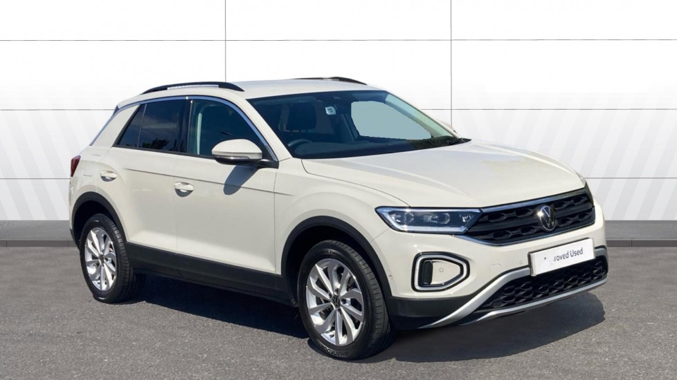 Volkswagen T-Roc 1.0 TSI 115 Match 5dr Petrol Hatchback - Image 1