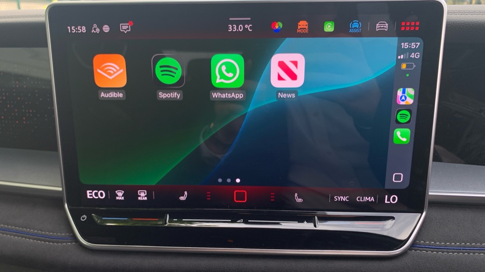 Volkswagen Tayron 1.5 TSI eHybrid R-Line 5dr DSG6 Estate - Image 48