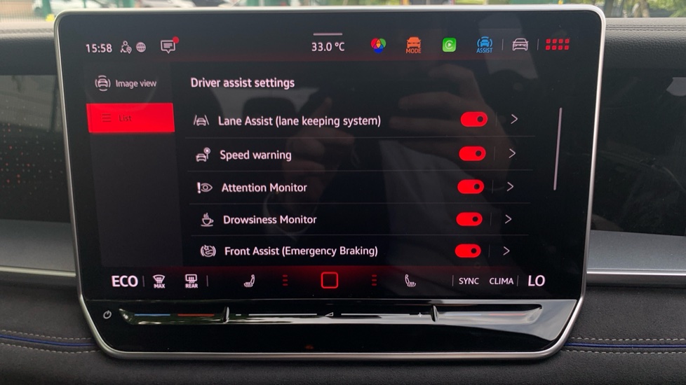 Volkswagen Tayron 1.5 TSI eHybrid R-Line 5dr DSG6 Estate - Image 52
