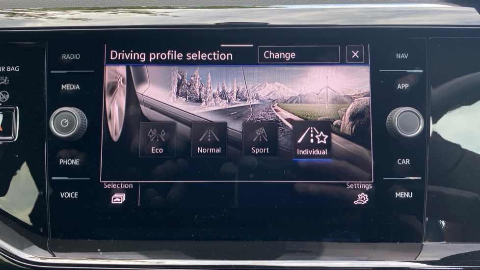 Volkswagen Polo 1.0 TSI Edition 50 5dr Petrol Hatchback - Image 59