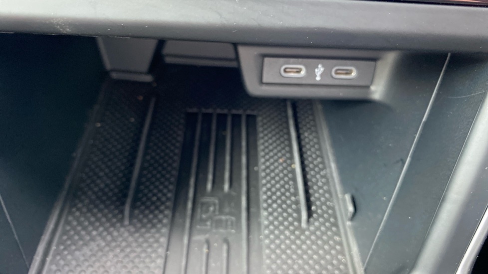Volkswagen Polo 1.0 TSI Edition 50 5dr Petrol Hatchback - Image 62