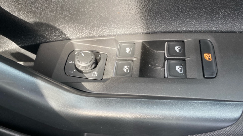 Volkswagen Polo 1.0 TSI Edition 50 5dr Petrol Hatchback - Image 68