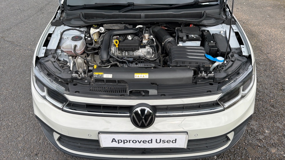 Volkswagen Polo 1.0 TSI Life 5dr Petrol Hatchback - Image 8